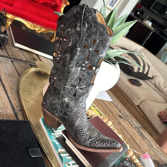 Mexico-made authentic python leather cowgirl boots - Picture 5 of 7